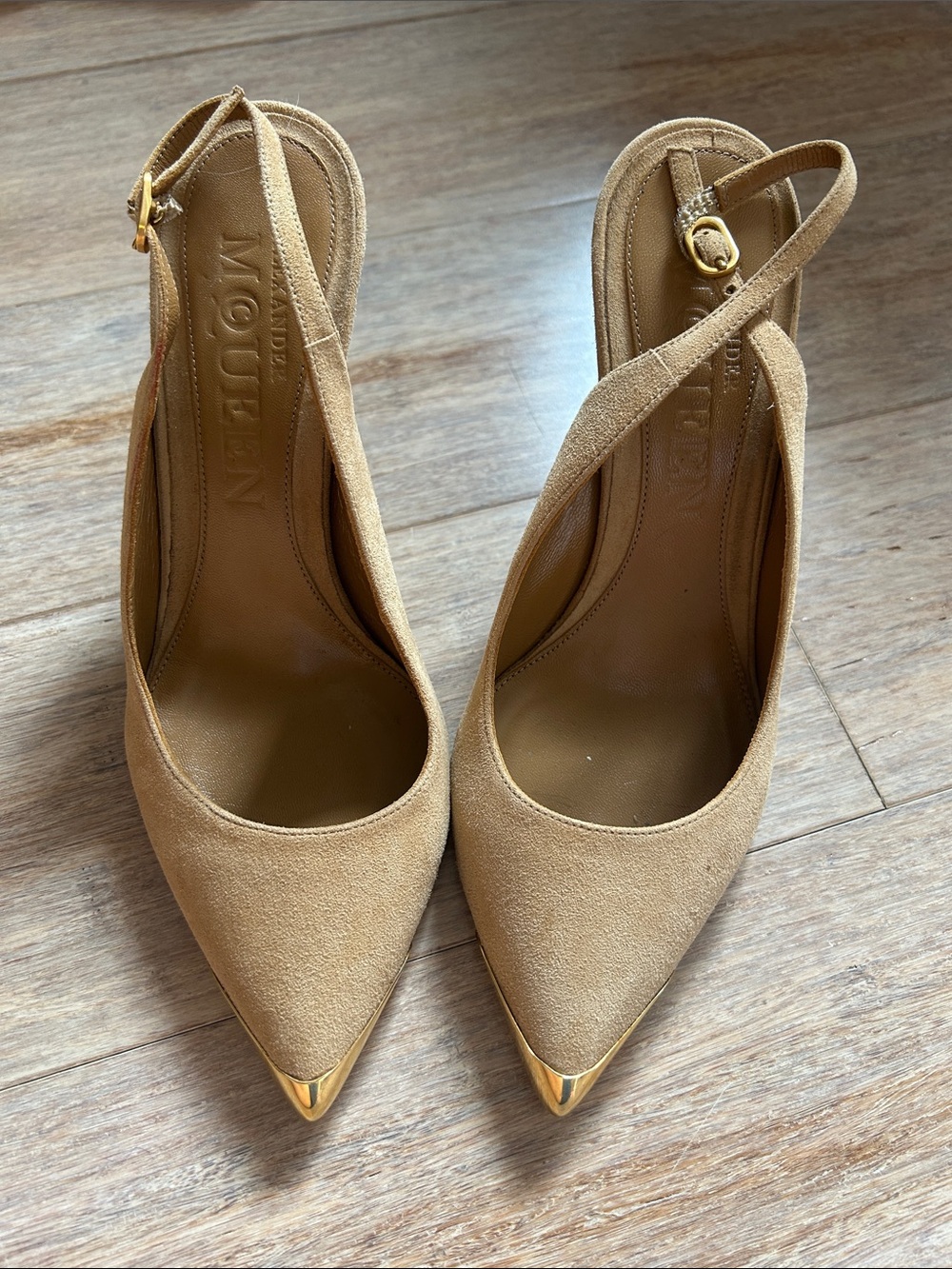 Alexander McQueen Tan Suede Pointed Slingback Pumps with Gold Toe 36 1/2